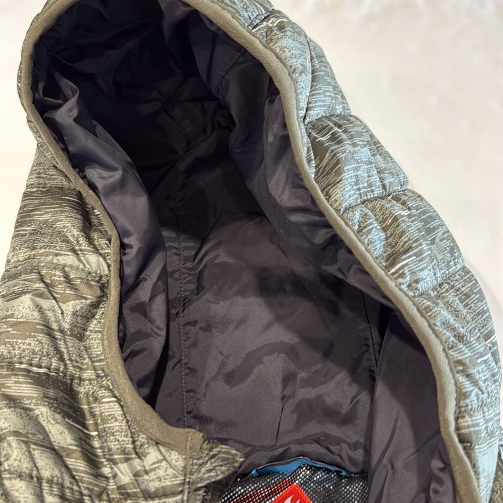 Brand new Columbia men’s jacket. Size large. Jacket with tags on it. - Picture 7 of 9